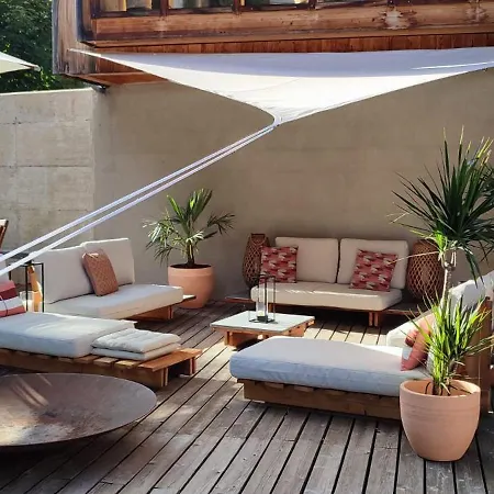 Grand D'architecte Vila *